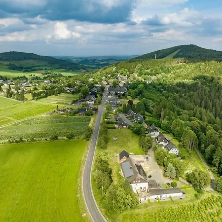 Woody- Skigebiet - Winterberg - Lage, Privater Eingang Apartment